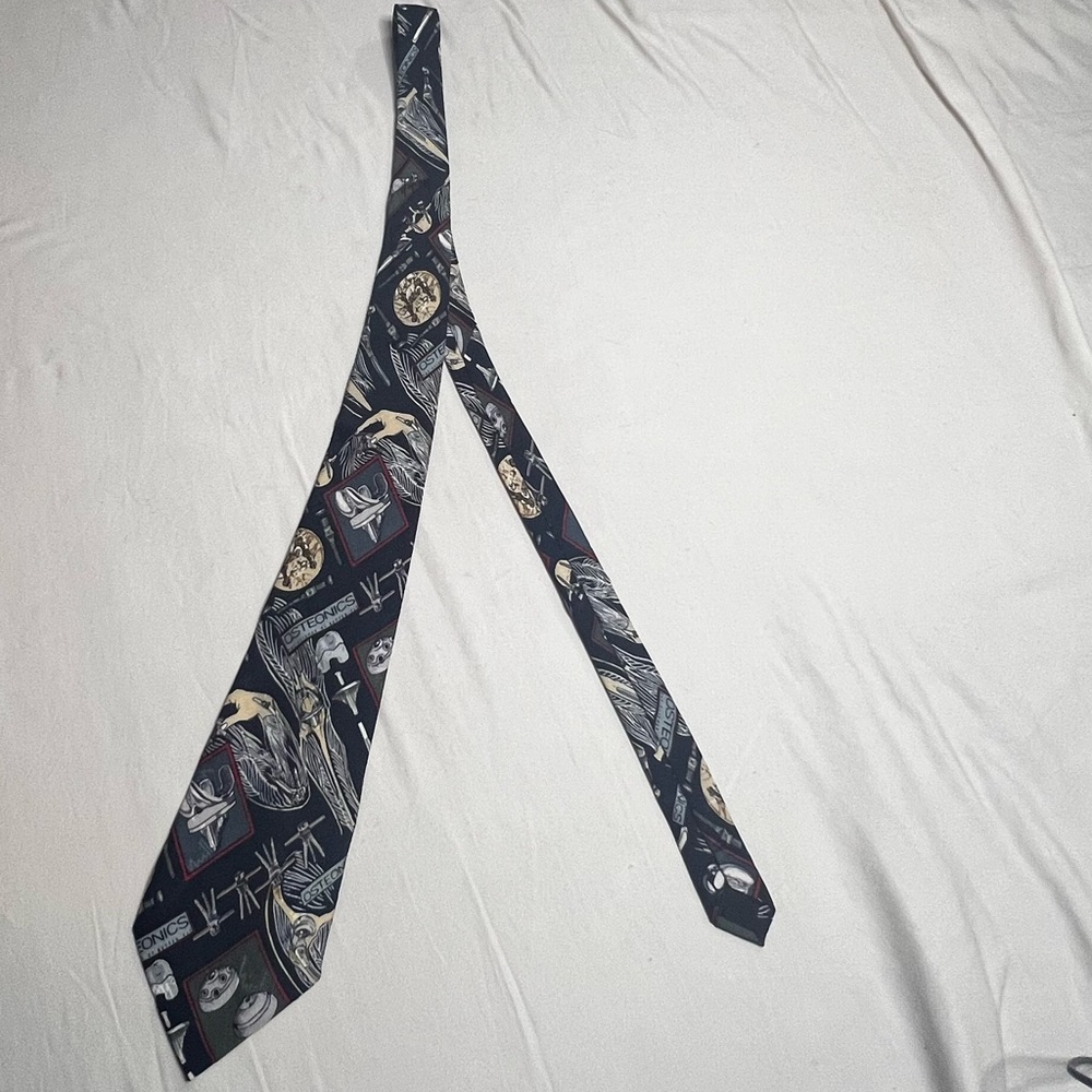 Nicole Miller Osteonics tie